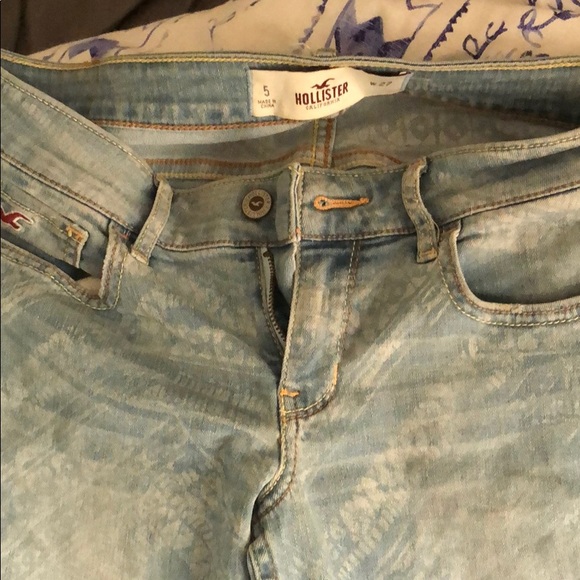 [hollister] cropped patterned pants - Picture 3 of 4